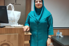 تقدیر از ماماهای فعال در حوزه ذخیره سازی خون بند ناف در بیمارستان‌های سطح استان